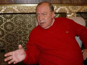 Yaşar Okuyan En Sonda