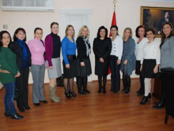 Karanfil Evleri’nden Vali Civelek’e Ziyaret