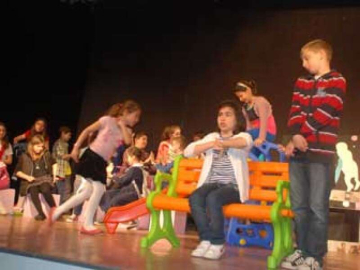 3. Tiyatro Şenliği Start Aldı