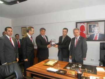 KKTC Tarım Ve Doğal Kaynaklar Bakanı AKP’yi Ziyaret Etti