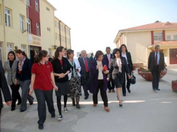 TBMM Üstün Yetenekli Çocukları Araştırma Komisyonu Yalova'da