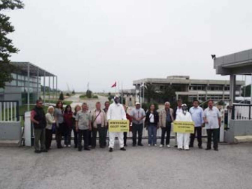 Vopak’a “Gidin” Protestosu