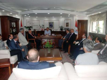 MHP'den Koçal'a Ziyaret