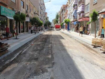 Mimar Sinan Caddesi’nde Asfalt Çalışması Başladı
