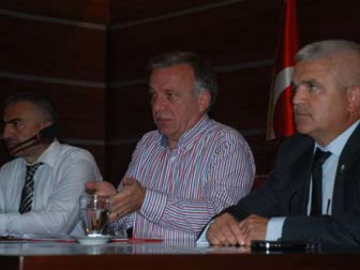 Bulvarda Park Yasağı Süresi Uzatılıyor