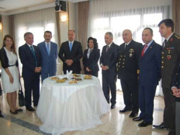 Yalova Protokolü Bayramlaştı