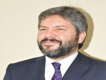 Ahmet Uysal’dan Teşekkür ve Tebrik