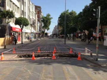 Cumhuriyet Caddesi'ne, "Akıllı Kapan"
