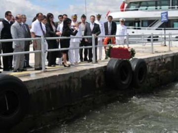 Kabotaj Bayramına Fırtına Engeli  