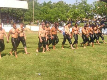 Fevziye Yağlı Güreşleri Tarih Oluyor