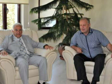 Becan, "OSB'lerin Sıkıntısı Yeterli Ölçüde Yer Olmaması"