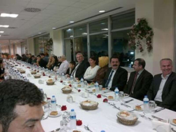 Birkan'dan Öğretmenlere Yemek