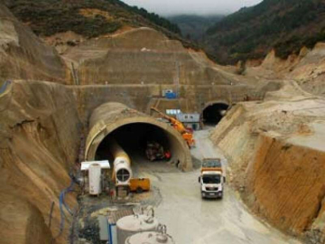 Samanlı Tünelinde Işık Göründü