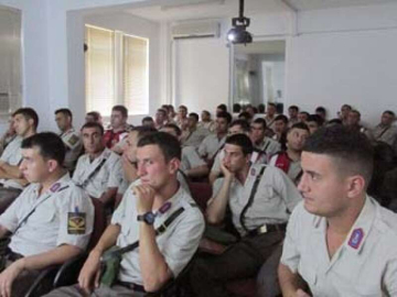 Askerlere "Evlilik Öncesi Eğitim" Semineri 