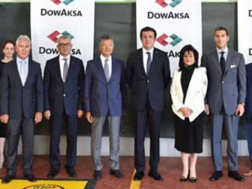 Bakan Nihat Zeybekçi, Yalova’da Dowaksa Tesislerini Ziyaret Etti