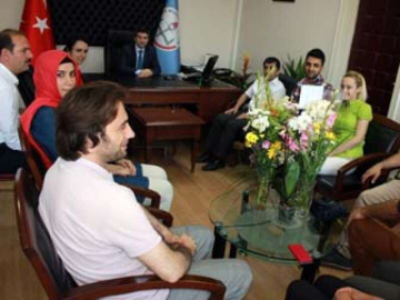 Gençlerden Mete'ye Hayırlı Olsun Ziyareti