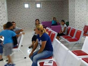 Hastaneye Modern Bekleme Salonu