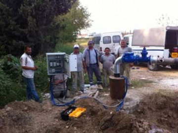 Altınova'da Su Kuyuları Açılmaya Devam Ediliyor