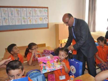 Altınova´da öğrencilere Hediye