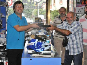 Uydu Alıcısına Ayar İzdihamı