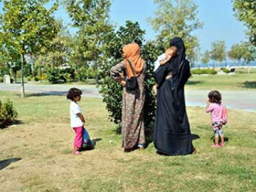 Yalova’da Yaşayan 2 Bin 678 Yabancı Uyruklu Ve Sığınmacı Var