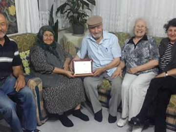 Ata Topraklarını Unutmadılar