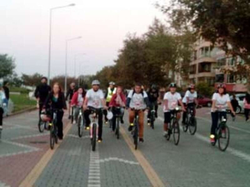 Kalp Sağlığı İçin Pedalladılar