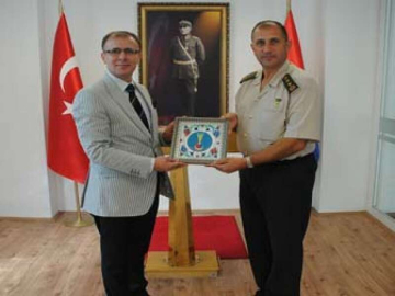 Sarılı'dan Arslan'a İade-İ Ziyaret