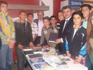 Altınova'da Gençlere Yönelik Etkinlikler Düzenlenecek