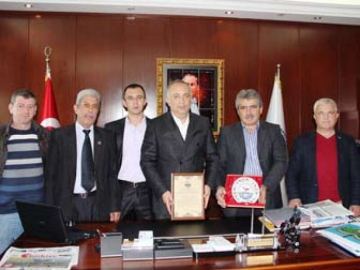 Balkan Türklerinden Silpagar'a Onursal Başkanlık