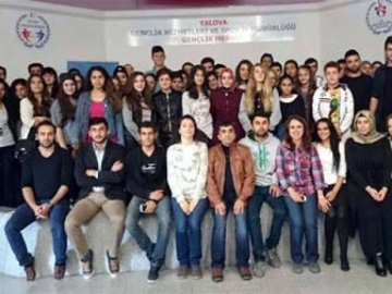 Gençlere Avrupa'da Eğitim Anlatıldı