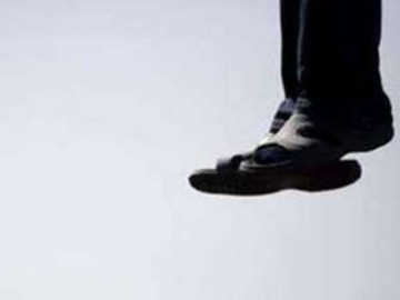 Yalnız Yaşayan Kadın Kendisini Astı