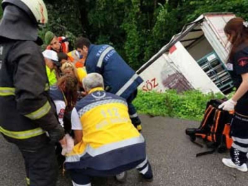 Takla Atan Kamyonda Can Pazarı