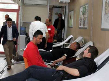 Kızılay Kan Bağışı Tırı Cuma Günü Yalova'da