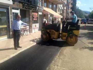 Esenköy'de Yollar Asfaltlanmaya Başlandı