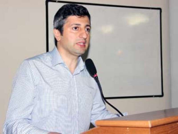 Mete, "Öğretmenler Yenilenmeye Açık Olmalı"