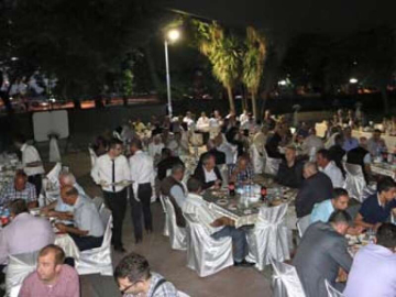 Kandemir, "Belediye Başkanlarıyla İletişim Daha İyi Olmalı"