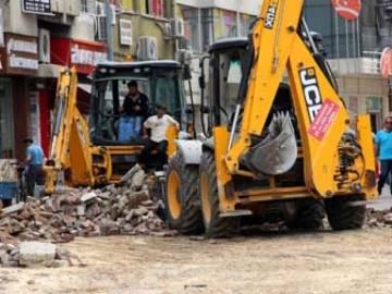 Huzur Sokak'ta Yol Çalışmasına Başlandı