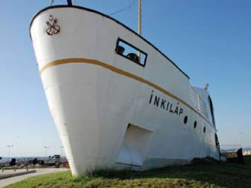 İnkılap Vapuru'nun 3 Yıllığına Kiralanması Gündemde