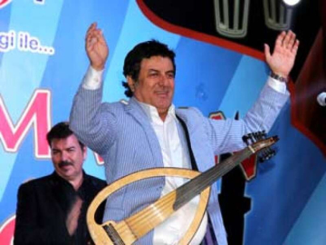 Coşkun Sabah Çiftlikköy’ü Salladı