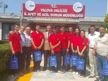 AKDF12 Kişiyi Usar 2015'e Gönderiyor