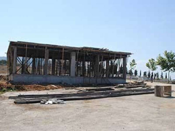 Çınarcık’ta Mezarlığa Taziye Evi