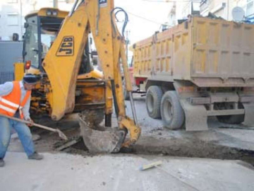 Elektrik Hatlarında Çalışmalar Son Sürat