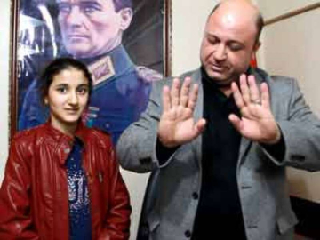 Öğrenciden Gaziyi Ağlatan Davranış