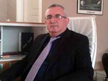 Çınarcık Teşvikiye Karayolunda Chp’li Yöneticiler Kaza Yaptı. 1 Ölü, 1  Yaralı