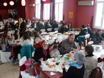 Çiftlikköylü Kafkaslardan Dayanışma Kahvaltısı