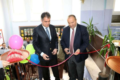 Kurt Tübitak Bilim Fuarını Gezdi