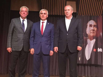 Sinan Giray Chp'ye Geçti