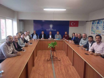 Ak Parti, "Kent Meydanı Olarak Kalsın" Diyecek