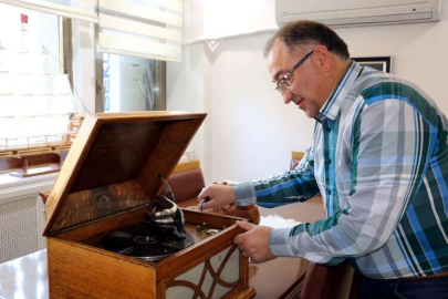 Atatürk'ün Gramofonu 70 Yıl Sonra Yeniden Çaldı